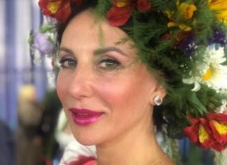 Алика Смехова пополнит труппу постдоронинского МХАТа