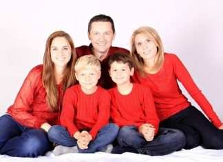 В России начали получать выплаты на детей до 16 лет