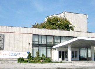 На ремонт омского ТЮЗа дополнительно направят почти 110 млн