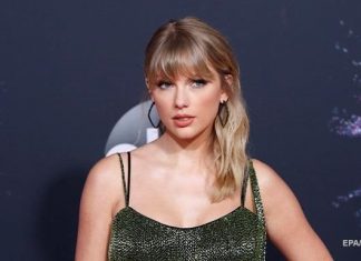 Тейлор Свифт выпустила лирик-видео The Lakes