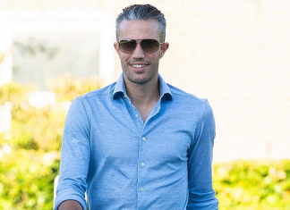 Ван Перси завершил карьеру и кайфует. Теперь тренирует форвардов «Фейеноорда» без обязательств и должности