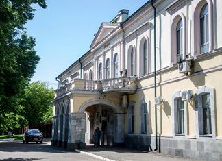 «Придется каждое движение с Москвой согласовывать»: пороховой уходит под «Ростех»