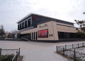 Механизм посещения омских театров по QR-коду разработают в ближайшие дни