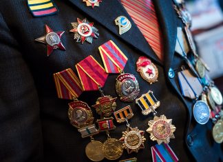 Индивидуальное изготовление нагрудных знаков, медалей.