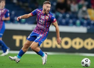 Думаете у ЦСКА много спонсорских лого на форме? Ха, у их соперника – 15 (но в Лиге Европы мы этого не увидим)