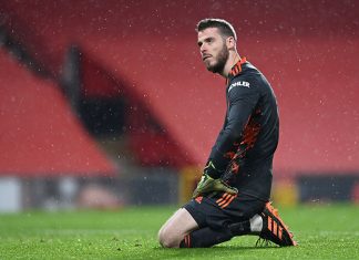 Судьи признали две голевых ошибки не в пользу «МЮ». Оба эпизода очень похожи – но решения разные