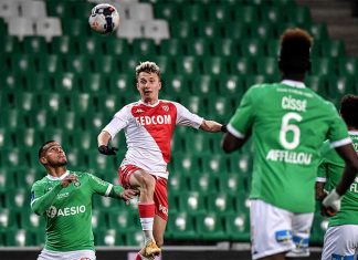 У Головина снова ассист: дождался мяч справа в штрафной и покатил обратно под удар