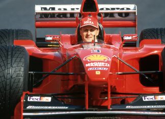 В F1 2021 добавили легенд: Шумахера и Сенну оценили вровень с Хэмилтоном. Михаэль не такой умелый и внимательный, зато быстрее и дороже