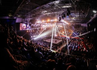 Баста провел первый боксерский турнир: Сабуров был ведущим, паузу заполнил концерт, а Кудряшов проиграл Романову