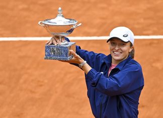 Ига Швентек – доминатор на грунте! В финале Рима проиграла всего 13 очков и наконец ворвалась в топ-10