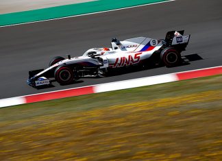 Мазепину запороли лучший круг дня – он тут же заблокировал обидчика в ответ. Соперник обозвал Никиту «тупицей» и «идиотом»