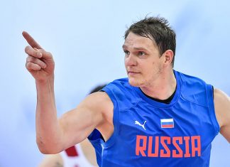 «95-98 процентов не понимают, что происходит, а говорят гадости». Обсудили неудачу сборной России с Тимофеем Мозговым