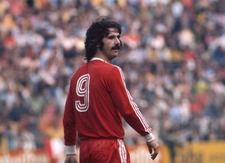 Величие Герда Мюллера – в памятных фото: победные голы в финалах ЧМ и Евро, рекордные 365 голов и 32 хет-трика