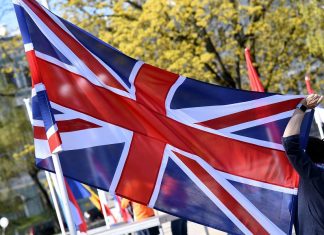 Что нужно для поступления в школу Англии