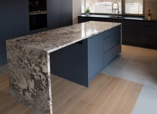 Акриловый камень: преимущества и сфера применения