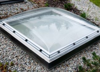 Зенитное окно — хорошее решение для плоской кровли