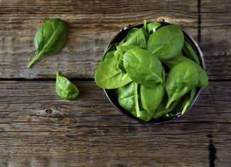 Почему стоит добавить шпинат в свой рацион