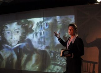 «Эрмитаж-Сибирь»: выставка картин, посвященная Пушкину, стала частью спектакля