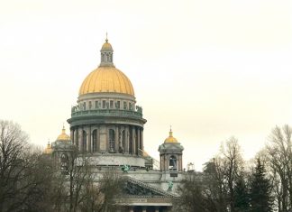 Санкт-Петербург развивает новую туристскую географию