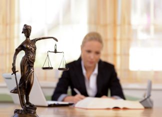 В каких ситуациях необходима консультация юриста