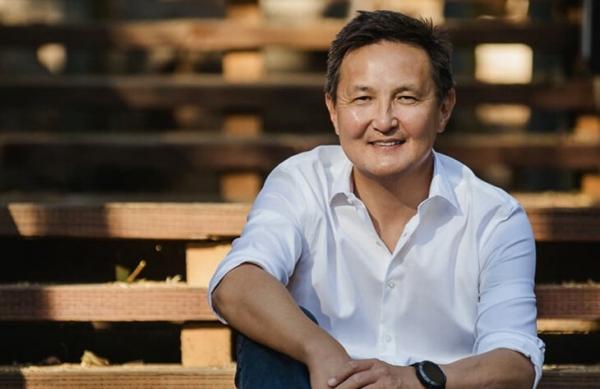 «Мы не благотворители, не патриоты. Мы развиваторы». Бизнесмен, который построит футбольные школы в малых городах России