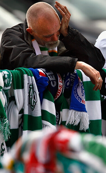 Легенда &laquo;Селтика&raquo; остановила вражду с &laquo;Рейнджерс&raquo;. Его гроб несли игроки главного соперника