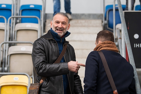 Самому нелепому автоголу Бундеслиги – 20 лет. Вратарь за год трижды забил в свои, но не пропустил от Оливера Кана