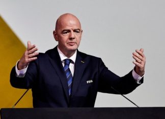 Россию не исключили из ФИФА, это даже не обсуждали – забанили три других федерации. Русский язык добавили в список официальных