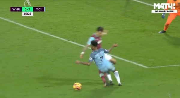 У Стерлинга рекорд АПЛ по заработанным пенальти и хейт за нырки. Так он симулянт или нет?