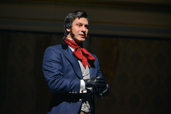 Омская драма поможет вынужденным переселенцам из Донбасса