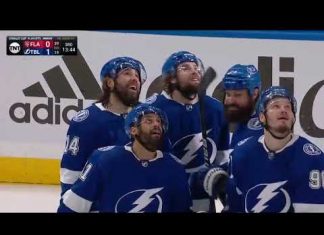 «Тампа» переехала лучшую команду НХЛ: толстый талисман забил победный гол, Василевский поймал вообще все