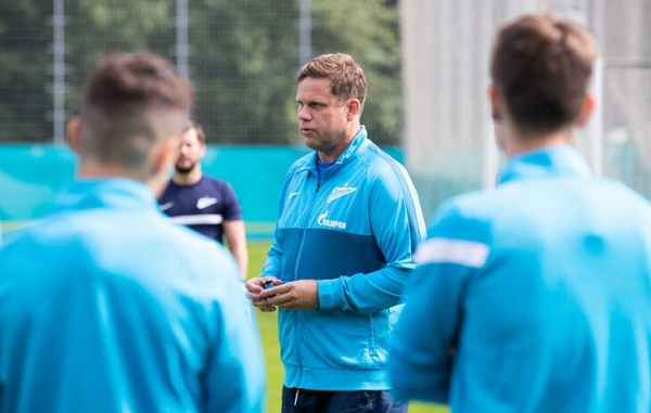 «В Голландию поеду без проблем, даже в клуб из середины таблицы». Откровенный Зиньковский