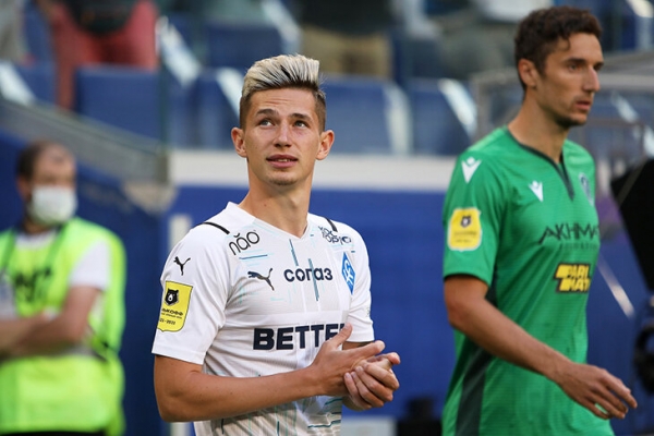 «В Голландию поеду без проблем, даже в клуб из середины таблицы». Откровенный Зиньковский