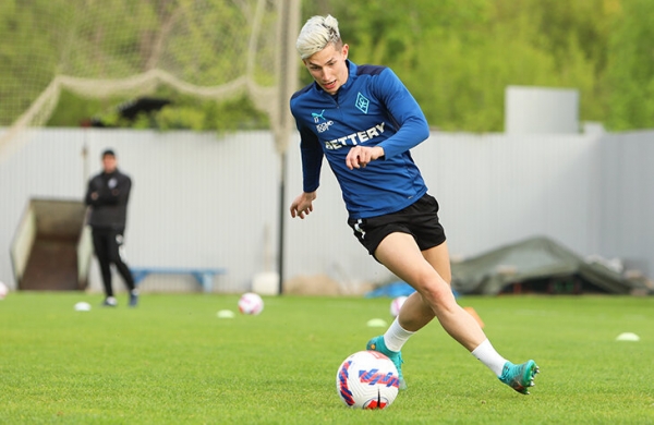 «В Голландию поеду без проблем, даже в клуб из середины таблицы». Откровенный Зиньковский