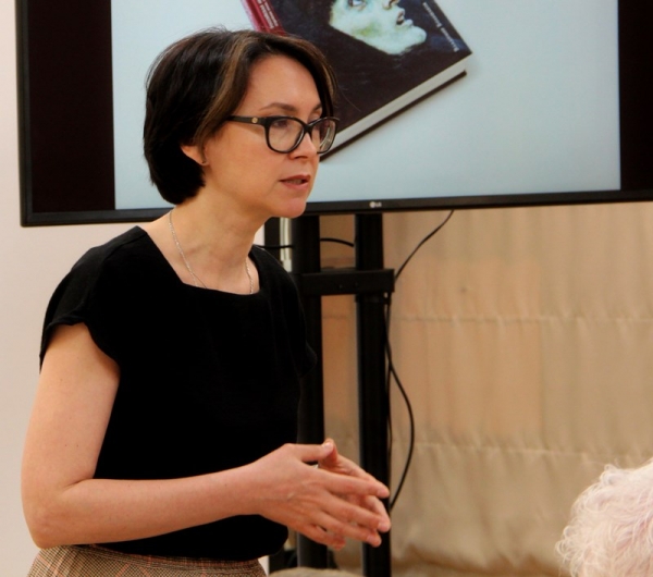 Омскому музею подарили уникальное издание писем Достоевского