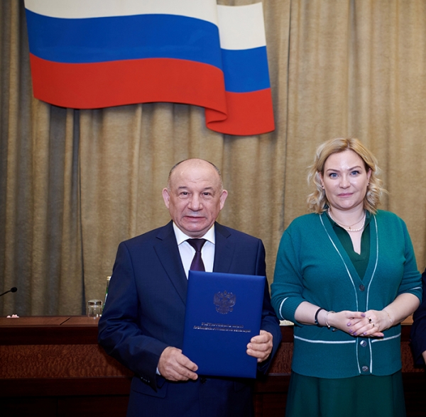 Президент России поблагодарил Омский академический театр драмы 