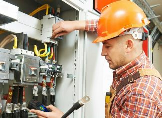 Инструменты необходимые для электромонтажных работ