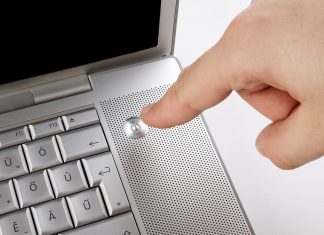 Что делать если ноутбук не включается