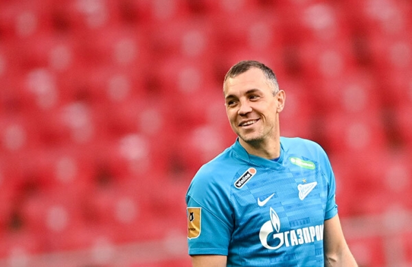 Дзюба по-прежнему без команды: тренируется с «Рубином», ходит в цирк и ждет предложений