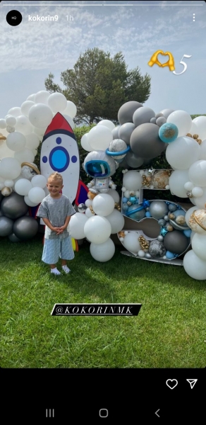 Любовался морем и скульптурами, качался, слушал рэп. Приключения Кокорина во Флоренции в 26 фото  