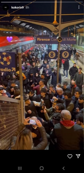 Любовался морем и скульптурами, качался, слушал рэп. Приключения Кокорина во Флоренции в 26 фото  