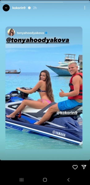 Любовался морем и скульптурами, качался, слушал рэп. Приключения Кокорина во Флоренции в 26 фото  