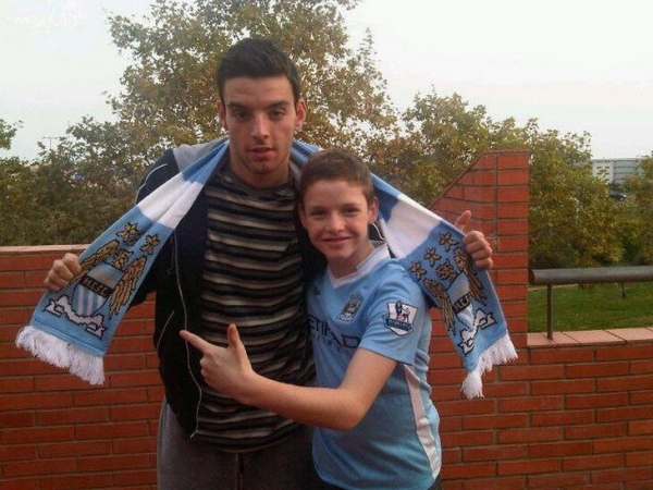 «Сити» наконец нашел левого защитника вместо Зинченко. Это воспитанник «Барсы», который раскрылся у Компани в «Андерлехте»