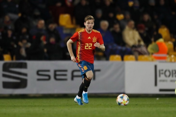 «Сити» наконец нашел левого защитника вместо Зинченко. Это воспитанник «Барсы», который раскрылся у Компани в «Андерлехте»