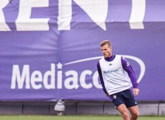 Любовался морем и скульптурами, качался, слушал рэп. Приключения Кокорина во Флоренции в 26 фото