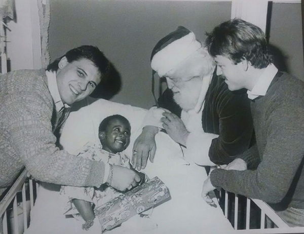 Удивительная судьба легенды «Флайерс»: совмещал футбол с хоккеем, снимался в кино, бросил НХЛ из-за племянницы, боролся с неизлечимой болезнью