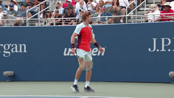 Рублев вырвал задорнейший матч у Шаповалова: чемпионский тай-брейк, 3 упущенных матчбола, 113 виннерсов, много нервов и мата