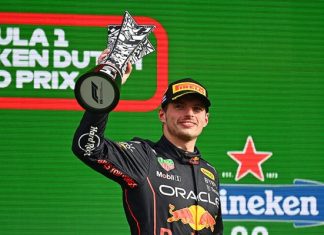 Что случилось на Гран-при Нидерландов: «Мерседес» рискнул с тактикой и схватился за победу, но Ферстаппену на реванш хватило прямой