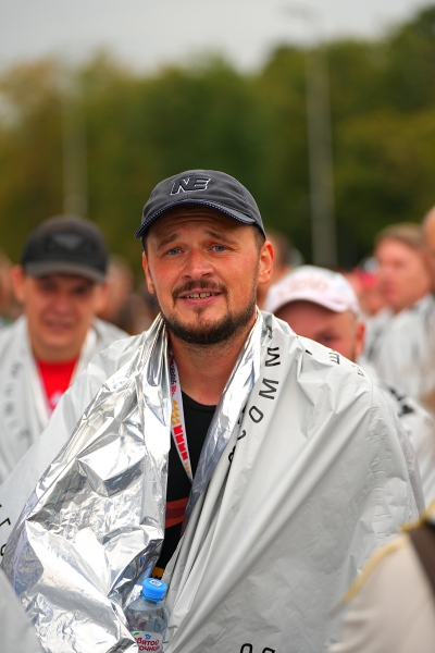 Прошел первый Московский марафон за два года. Собрали фото, видео и интервью с атлетами