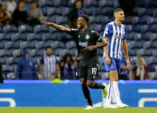 Группа-фейерверк: перекладина+штанга у «Атлетико» за 2 секунды, «Брюгге» – лидер после 4:0 с «Порту»